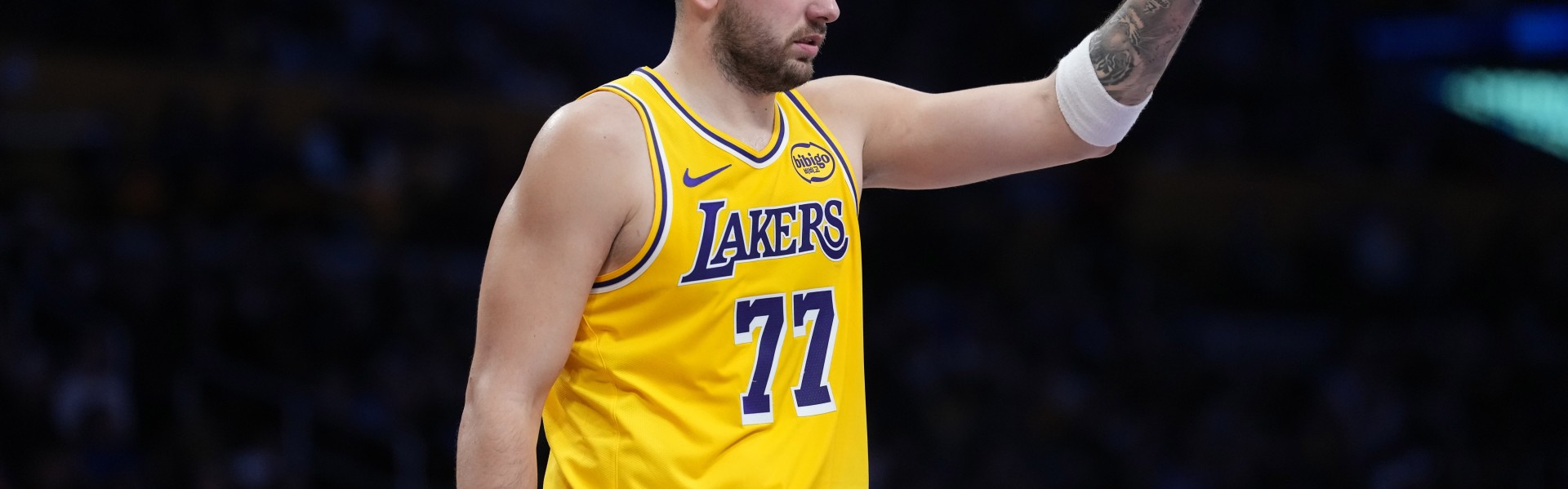 2019-20赛季至今得分榜：东契奇领跑 字约SGA布克獭兔上榜